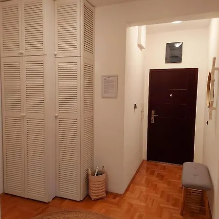 Ema Central 2 Apartment Novi Sad