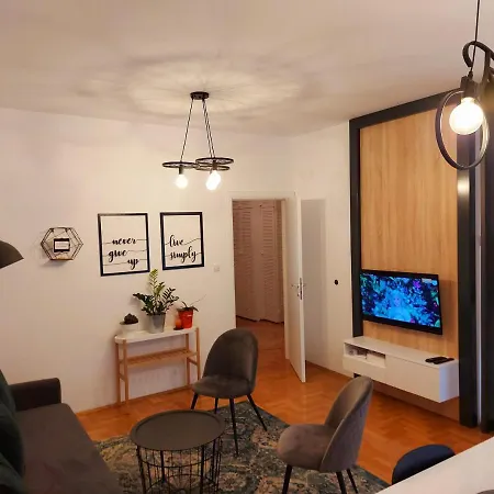 Apartment Ema Central 2 Novi Sad