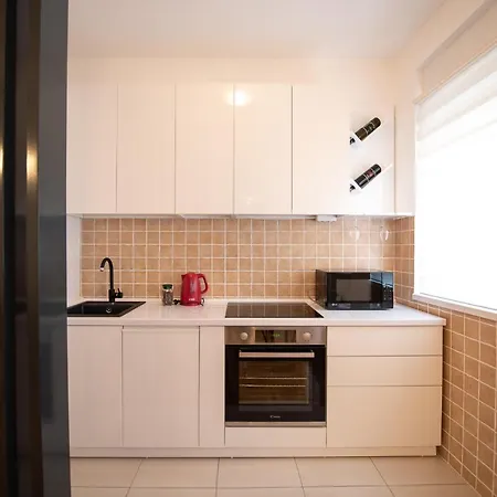 Ema Central 2 Apartment Novi Sad